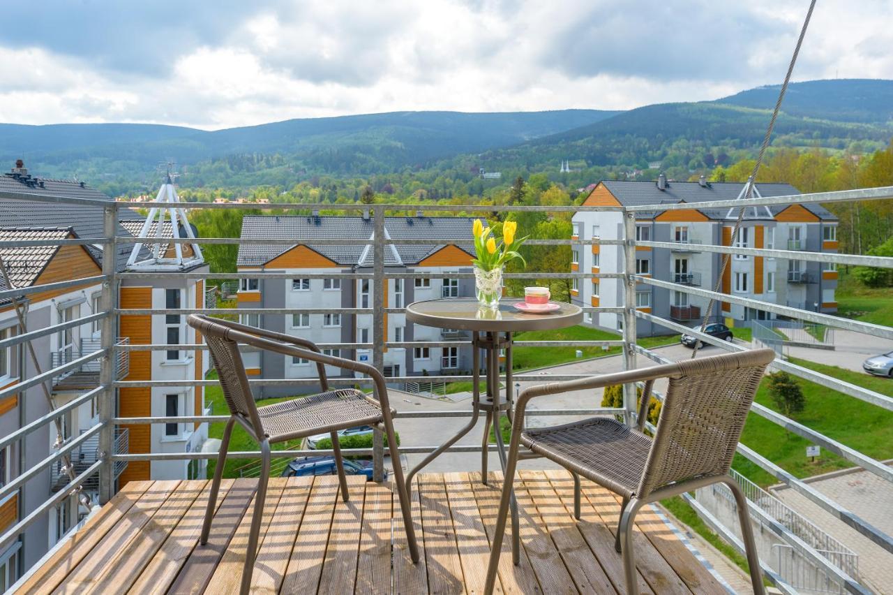 Apartament Zakatek Gorski - 5D Apartamenty Swieradow-Zdroj Exterior photo